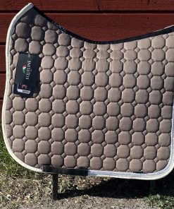 Equiline octagon